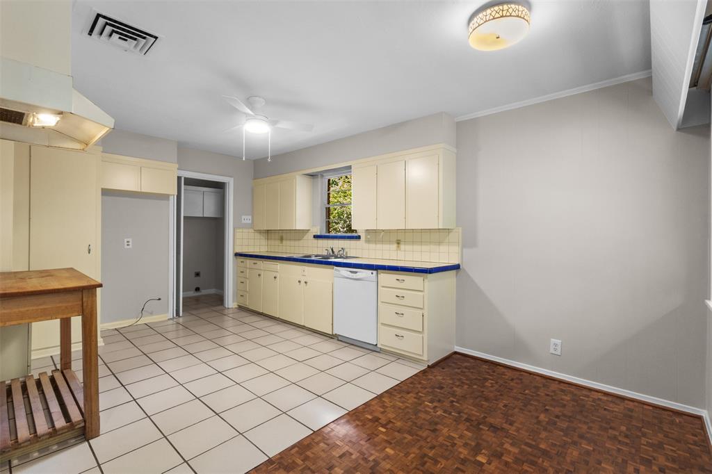 Lake Gardens Rev - Residential