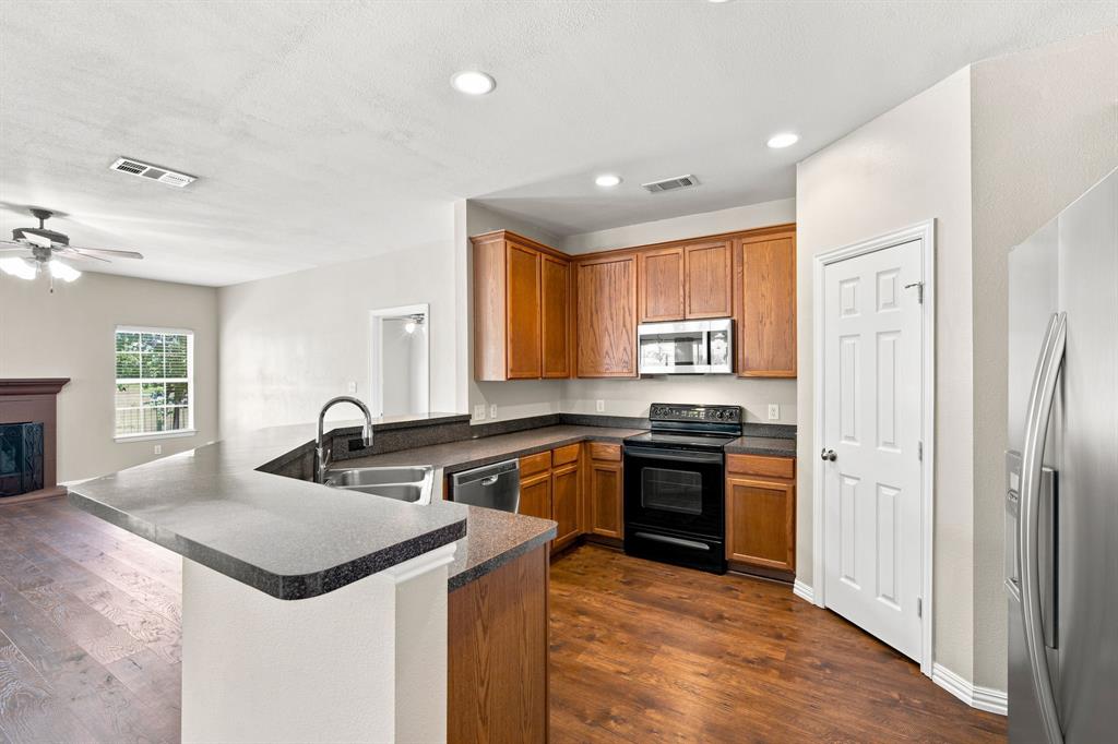 Mountain Valley Lake - Residential