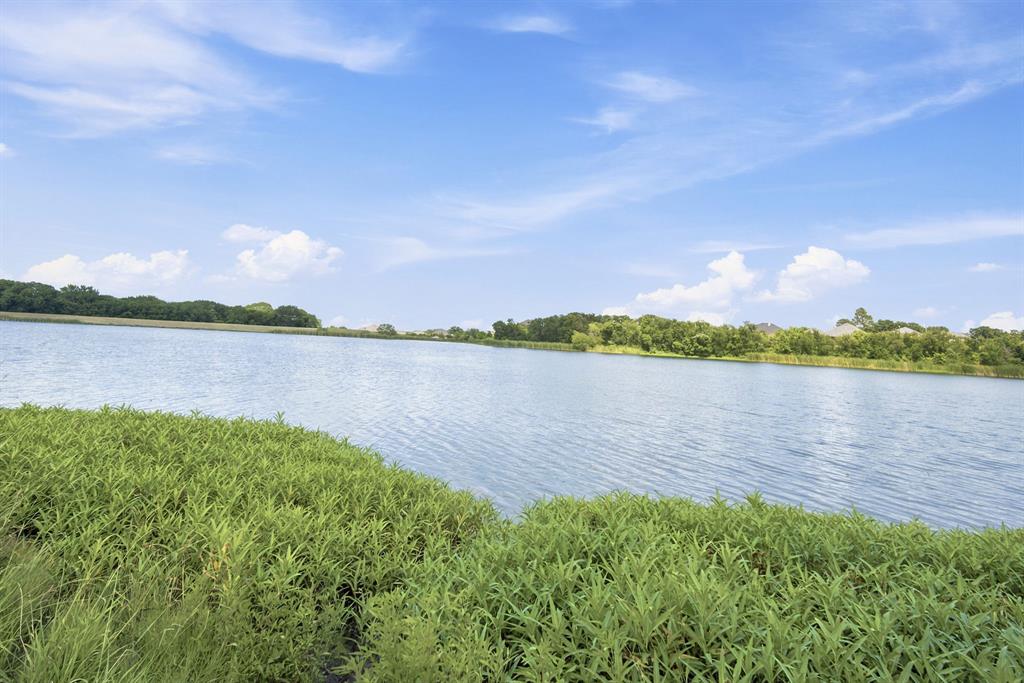 Mountain Valley Lake - Residential