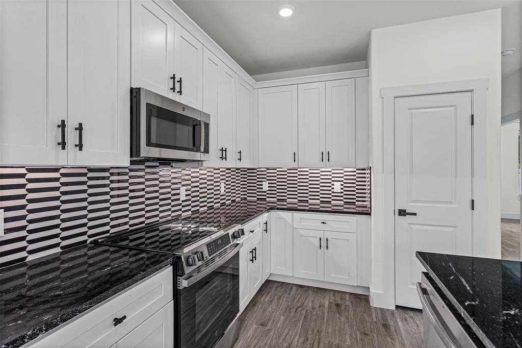 Canyon Creek - Residential