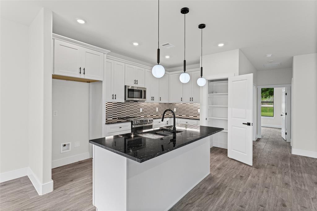 Canyon Creek - Residential