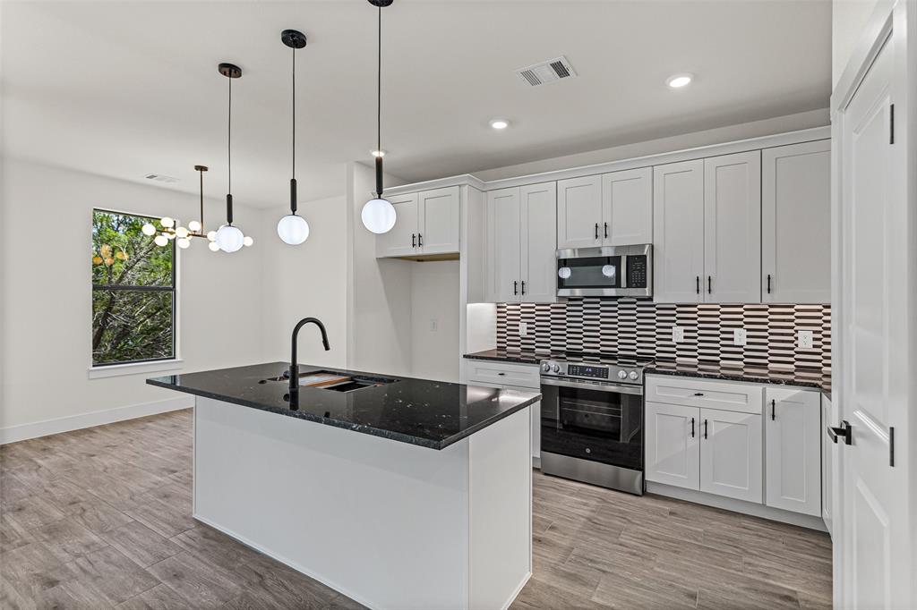 Canyon Creek - Residential