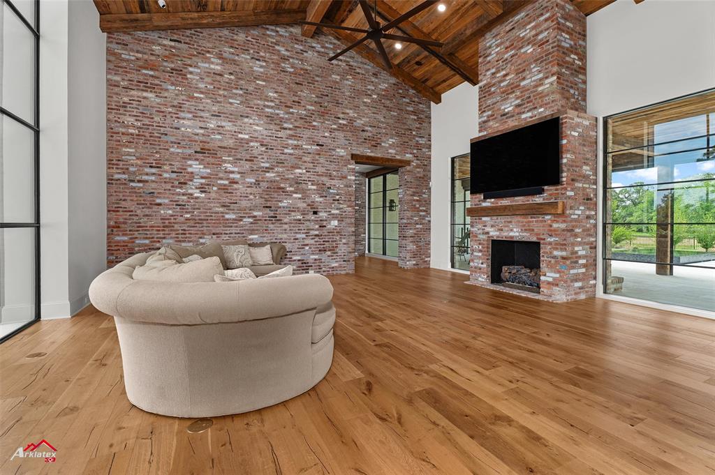 Lost River South - Residential