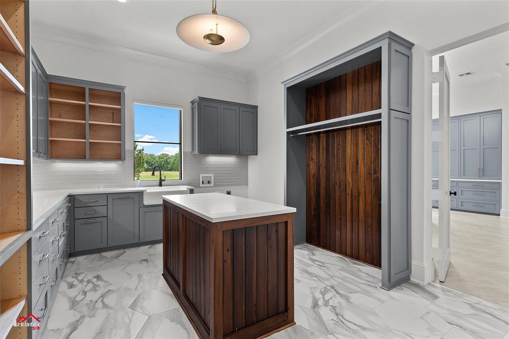 Lost River South - Residential