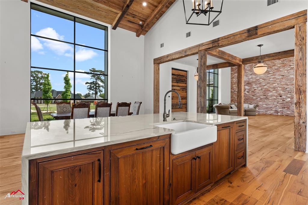 Lost River South - Residential