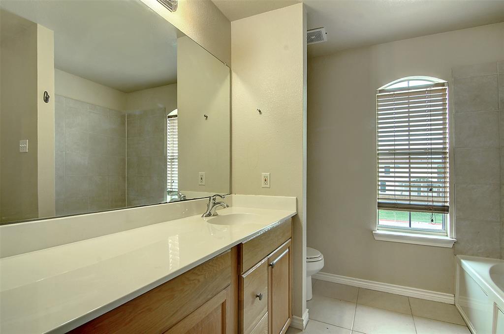 Newport Village At Trinity - Residential