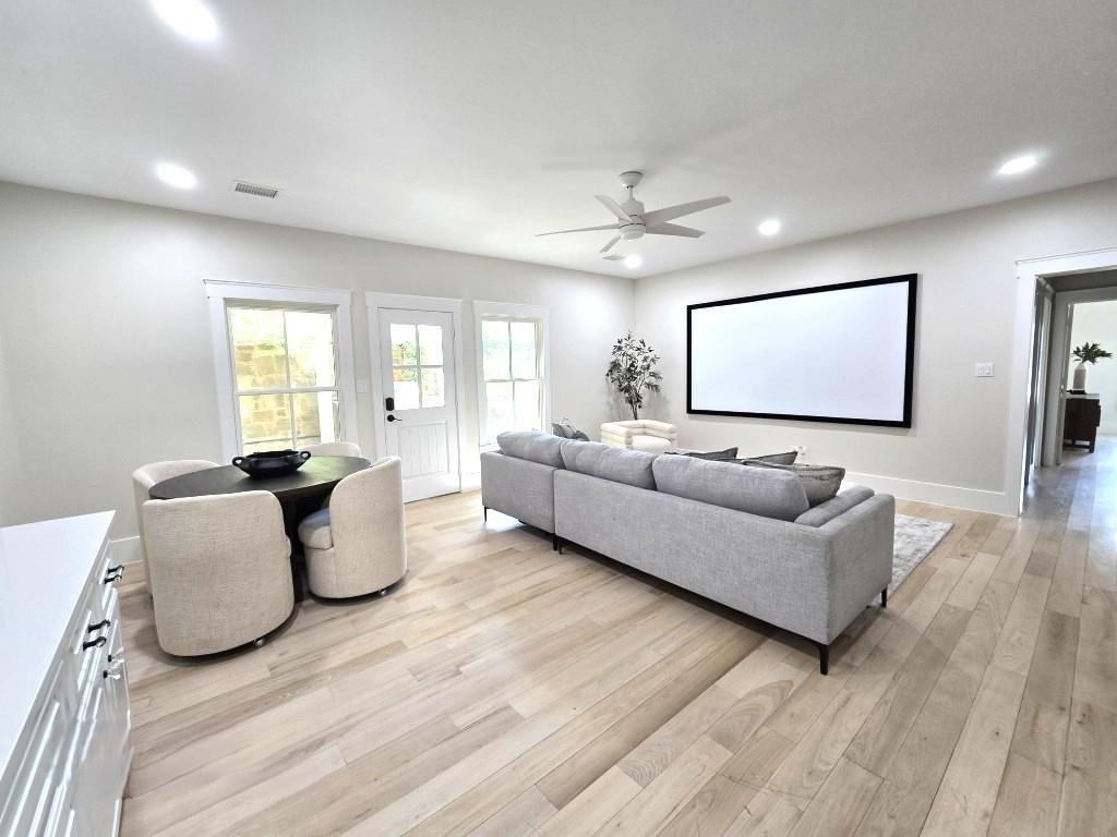 Long Cove - Residential