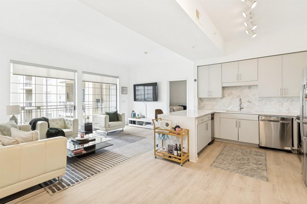 Renaissance on Turtle Creek Condo - Residential