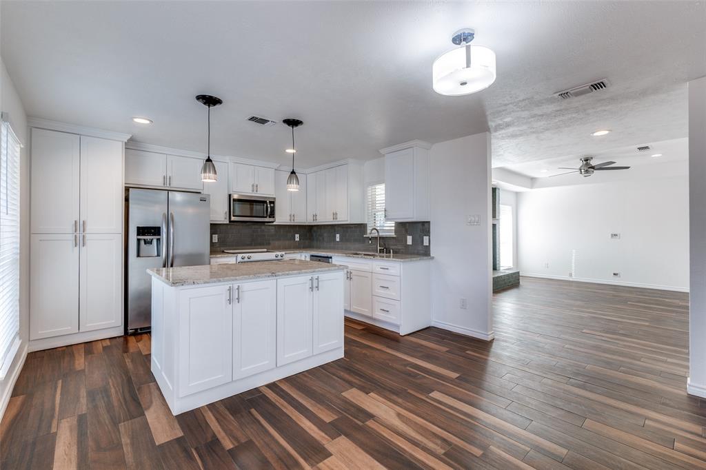 Louann - Residential