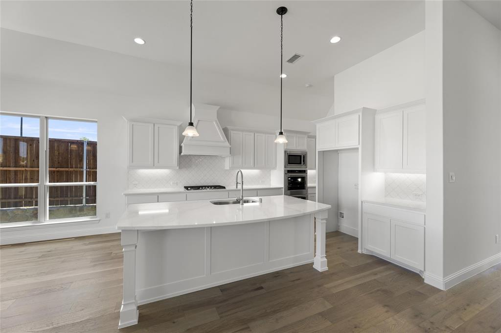 Breezy Hill - Residential