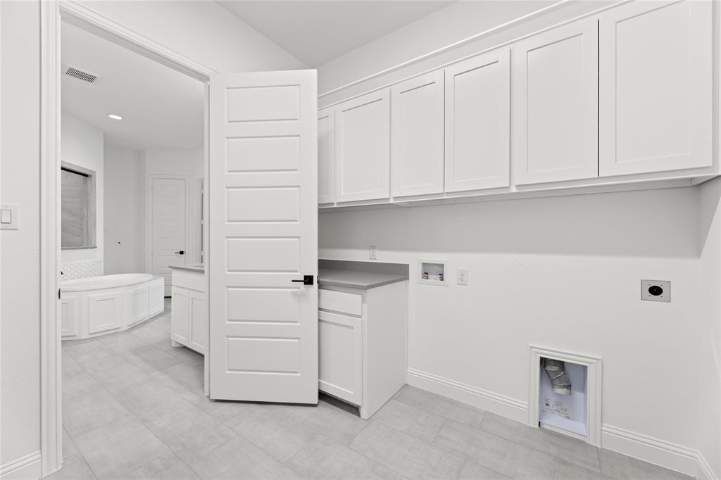 Breezy Hill - Residential