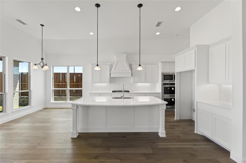 Breezy Hill - Residential
