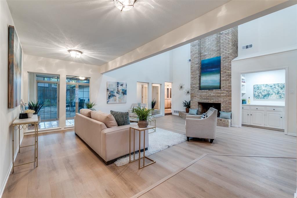 Royal Highlands - Residential