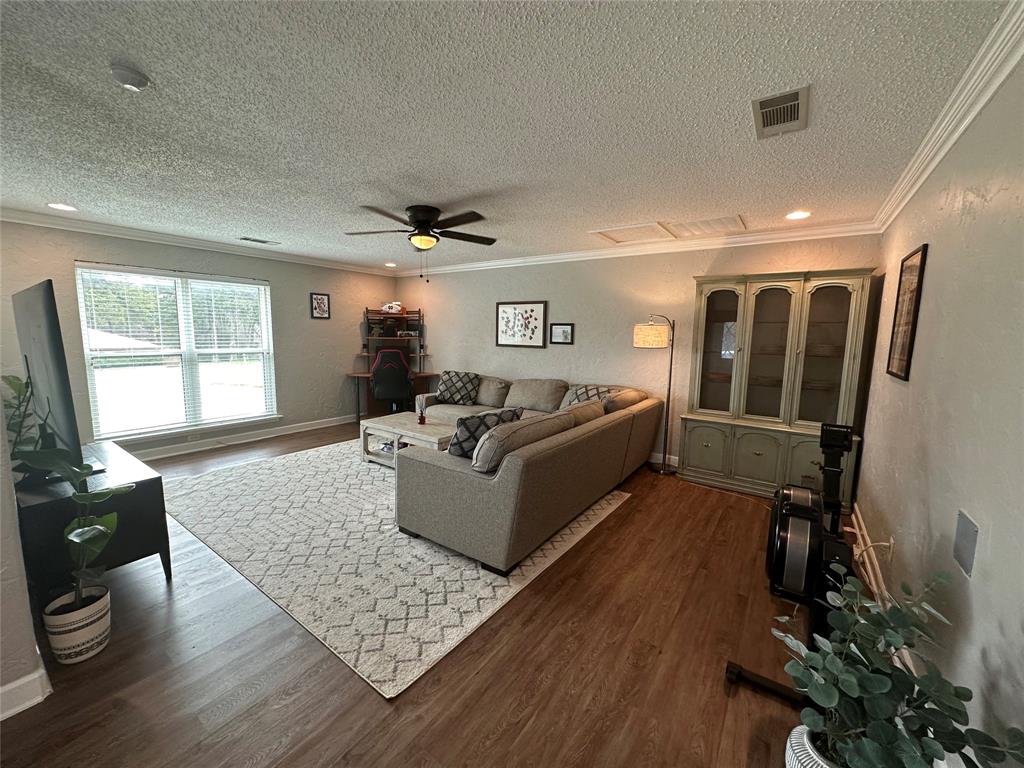 Red Bird 07 - Residential Lease