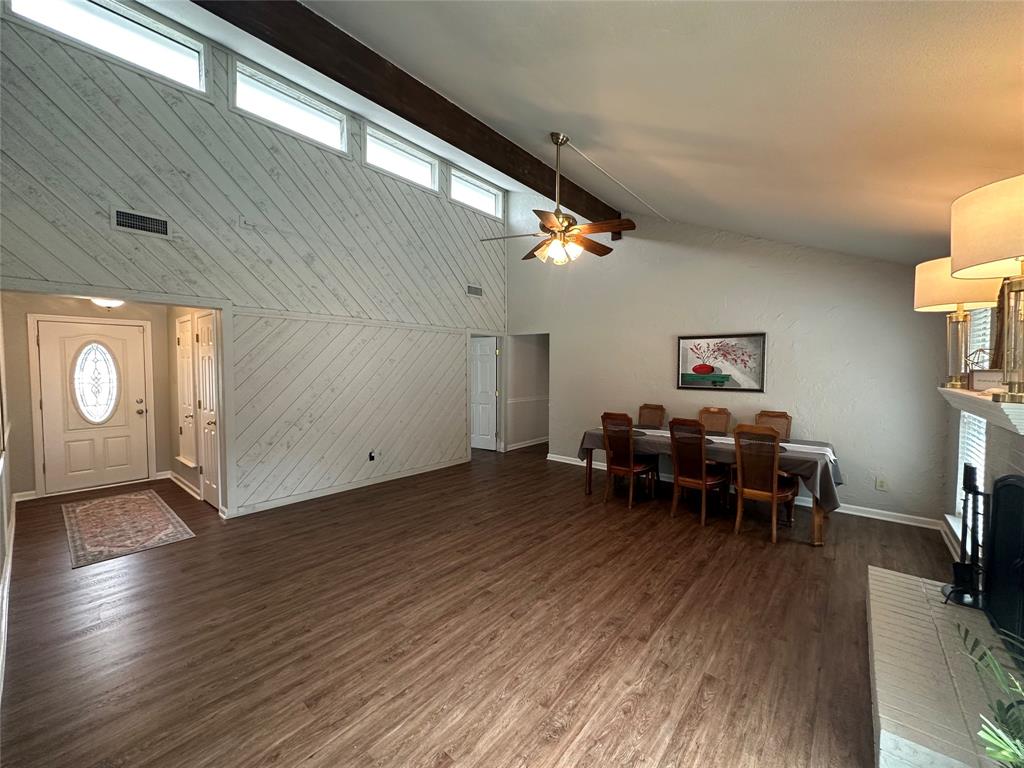 Red Bird 07 - Residential Lease