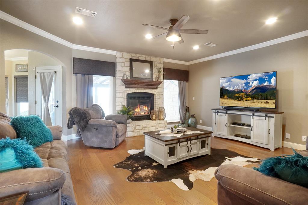 E Thompson - Residential