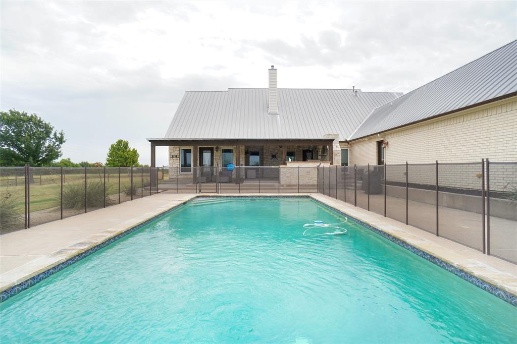 E Thompson - Residential