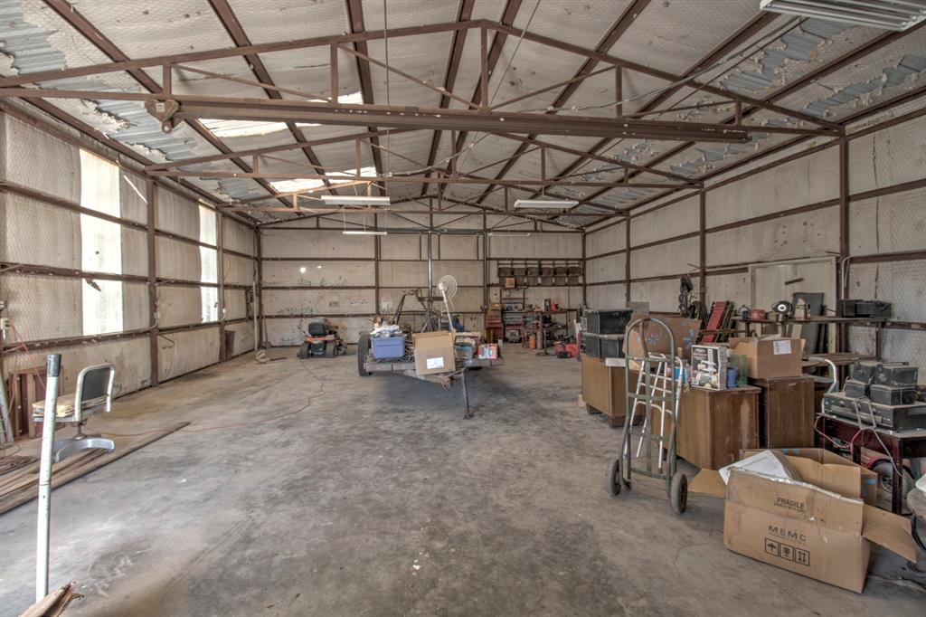 G1019 ACRES49 - Residential