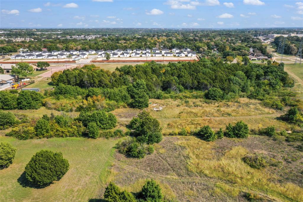 Oak Cliff Ranches - Land