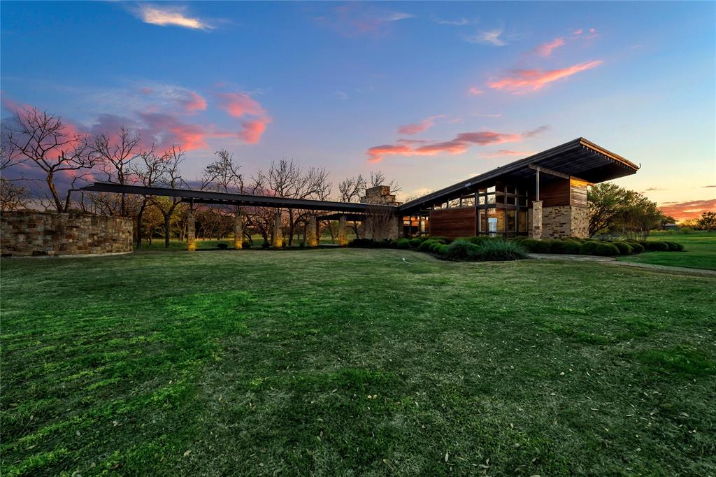 Summit Rock - Farm