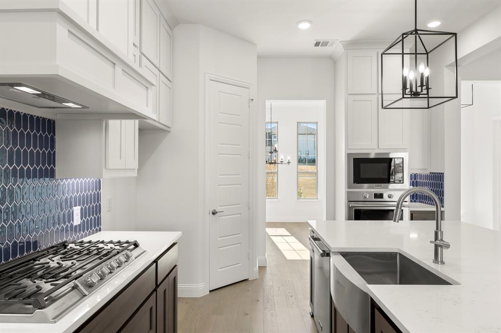 Las Brisas at Stoney Creek - Residential