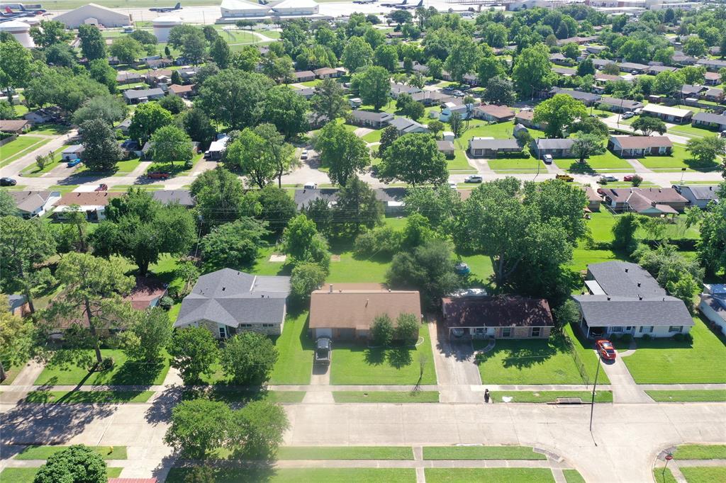 Bellaire Sub - Land