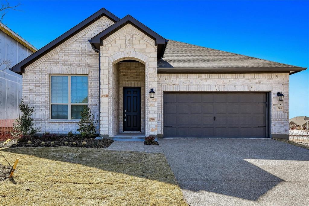 This home is stunningly beautiful with bright open living ambiance. Home features: four bedrooms, two full baths, vaulted ceilings, ceiling fans, and decorative recessed lighting. Vinyl flooring throughout common areas and carpeted bedrooms. Large living room with lots of tall windows and tons of light. Open kitchen features: large quartz Island, 42 inch cabinets, and ss appliances. Spacious master bedroom with full bath and walk in closet. Master bath features: double vanity, and large marble tile shower. All bedrooms are very generous in size. Big backyard with roomy covered patio. Neighborhood features walking trail and playground parks. Super close to I 75 access. Applicants and Tenants are to verify accuracy of all schools and measurements.