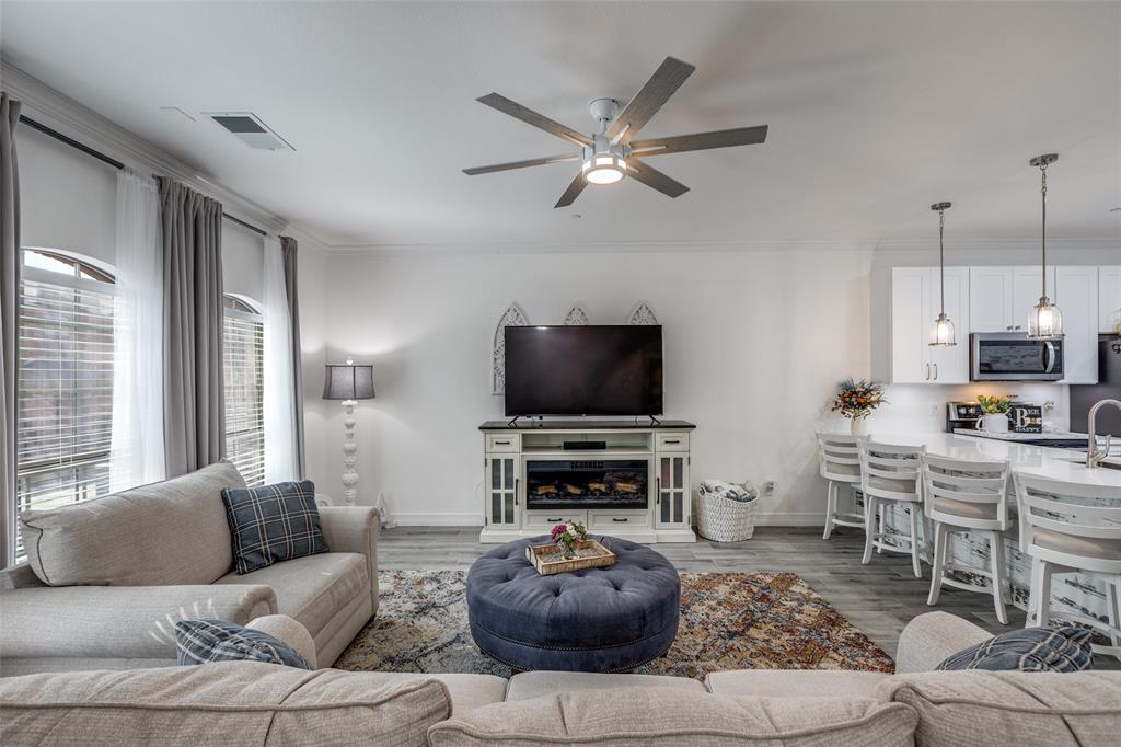Villas Of Westridge - Residential