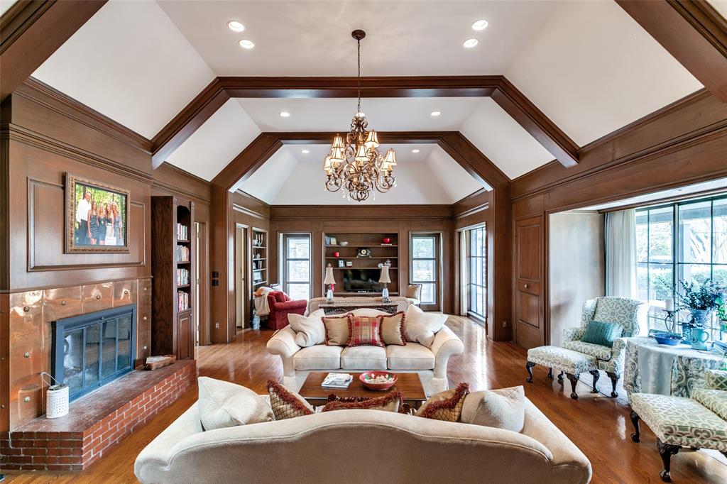 Walnut Preston - Residential