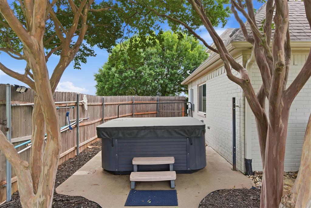 Creeks Of Aledo - Residential