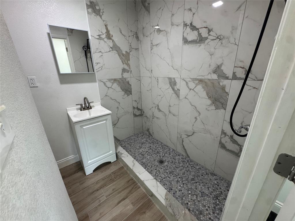 Sunnyside Rev - Residential