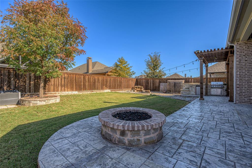 Trinity Falls - Residential