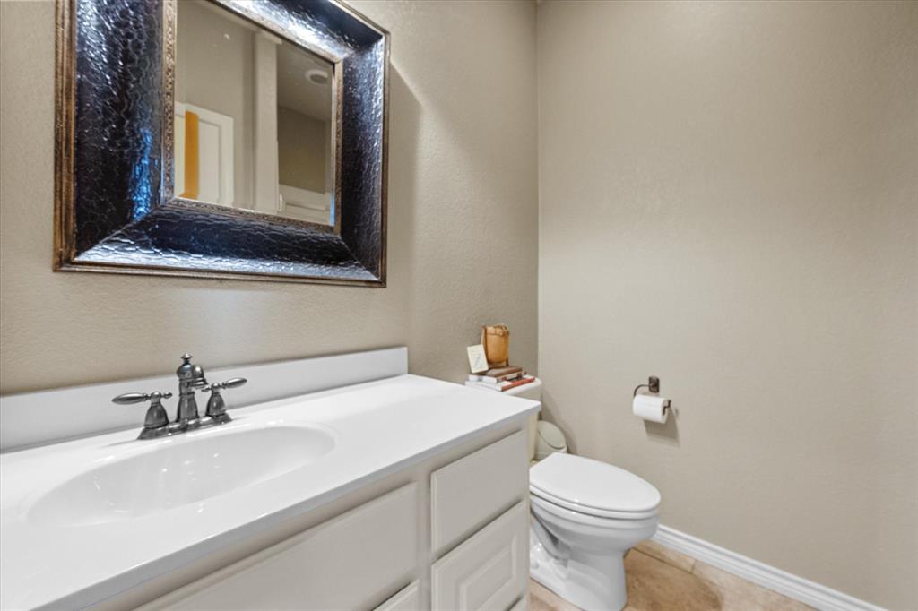 Corsicana - Commercial Sale