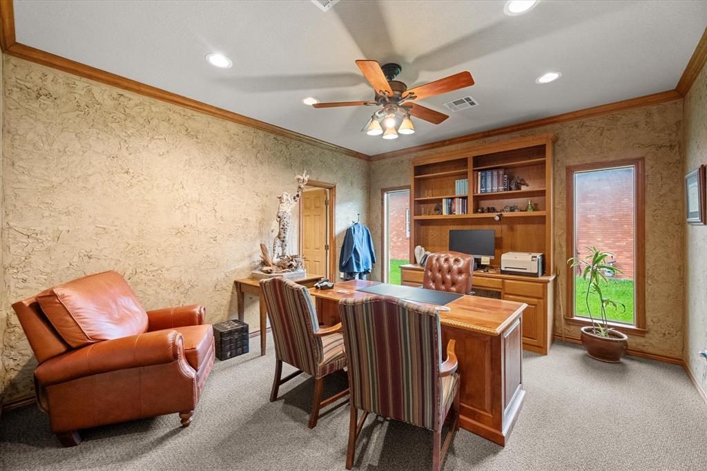 Corsicana - Commercial Sale
