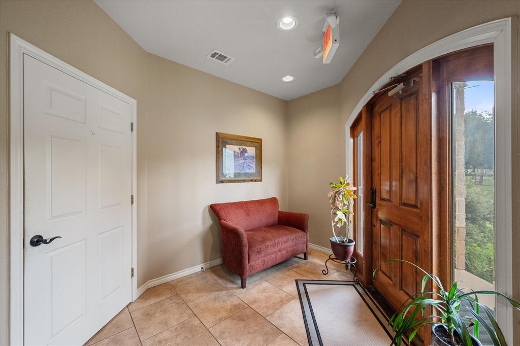 Corsicana - Commercial Sale