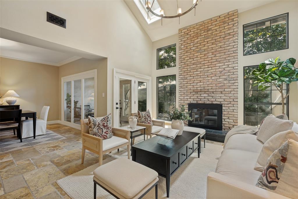 Cochran Chapel Circle Add - Residential