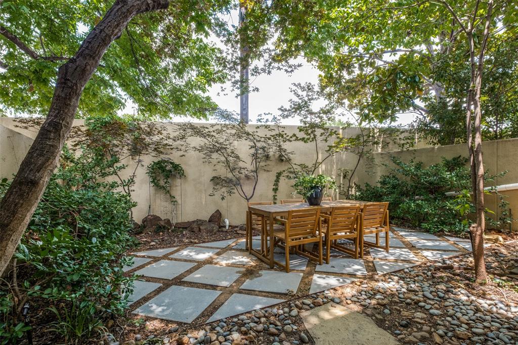 Cochran Chapel Circle Add - Residential