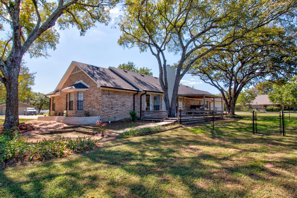 Lake Kiowa - Residential