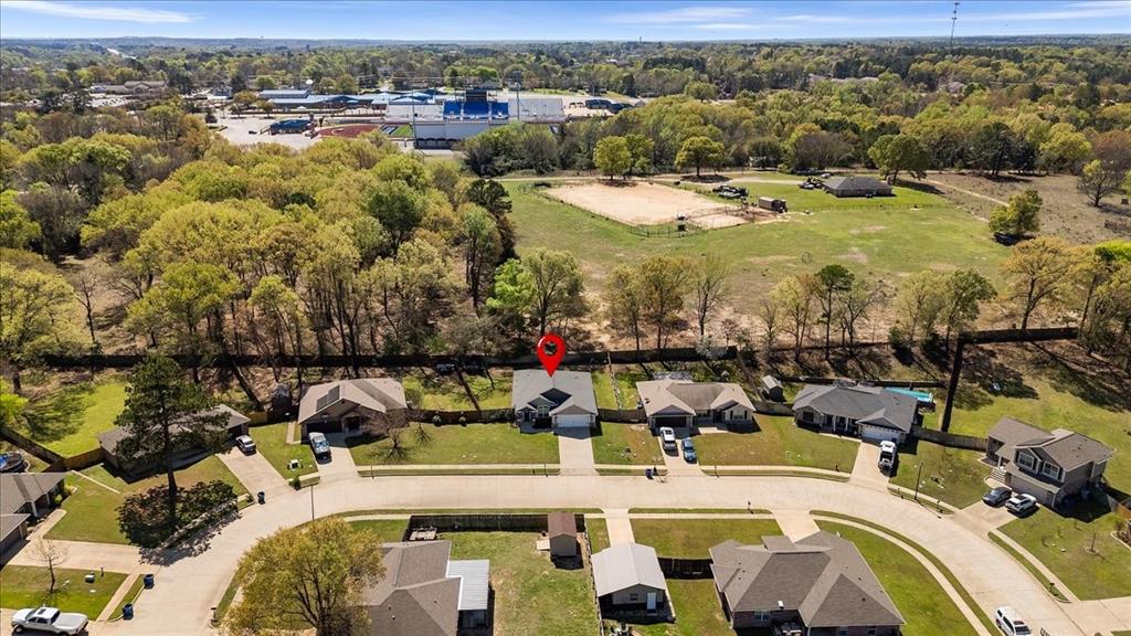 MISSION CREST - Residential