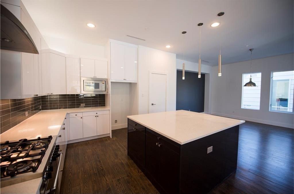 Deere Park - Residential Lease