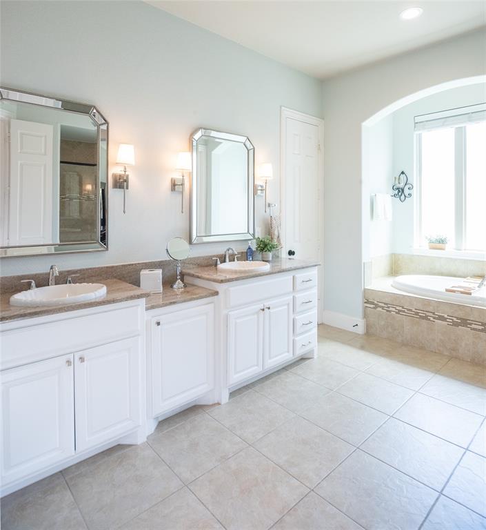 Starcreek Ph Four - Residential