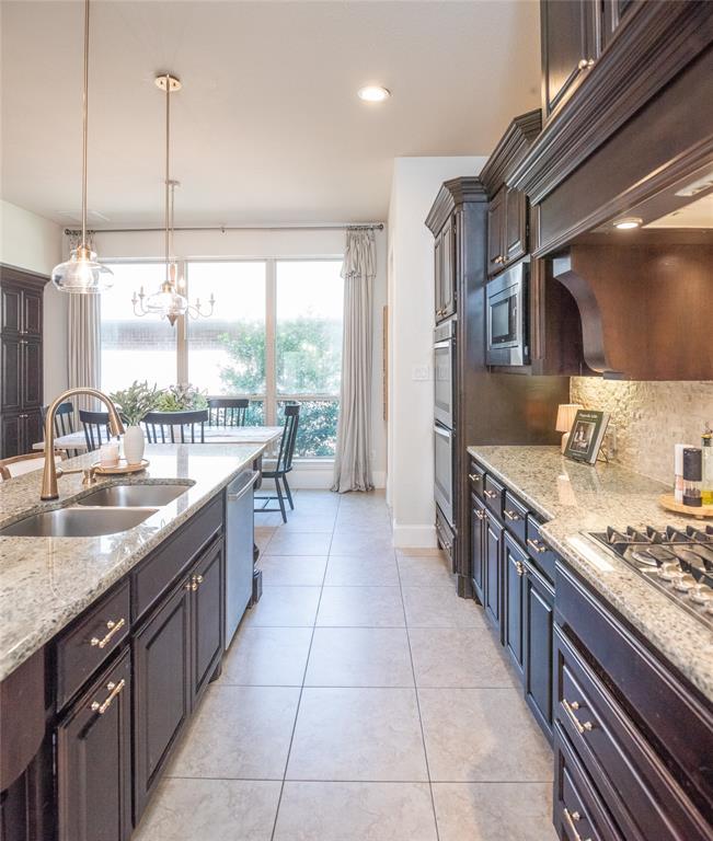 Starcreek Ph Four - Residential