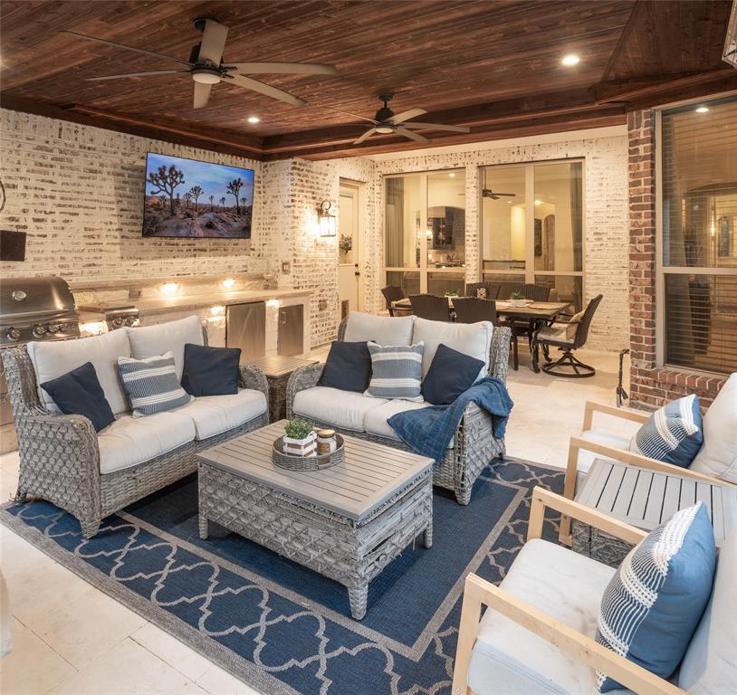 Starcreek Ph Four - Residential