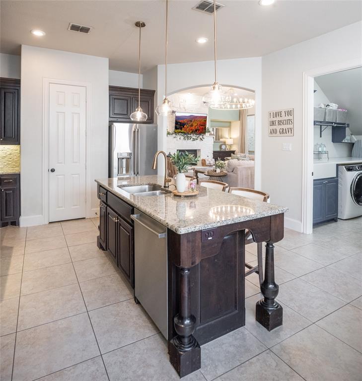 Starcreek Ph Four - Residential