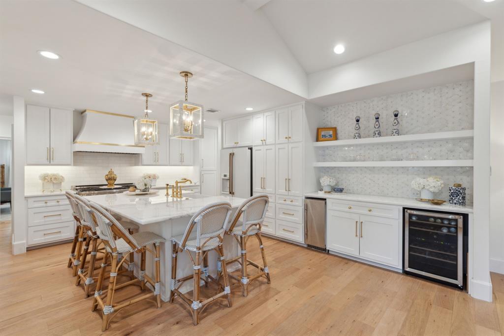 Forest Hills Rev - Residential