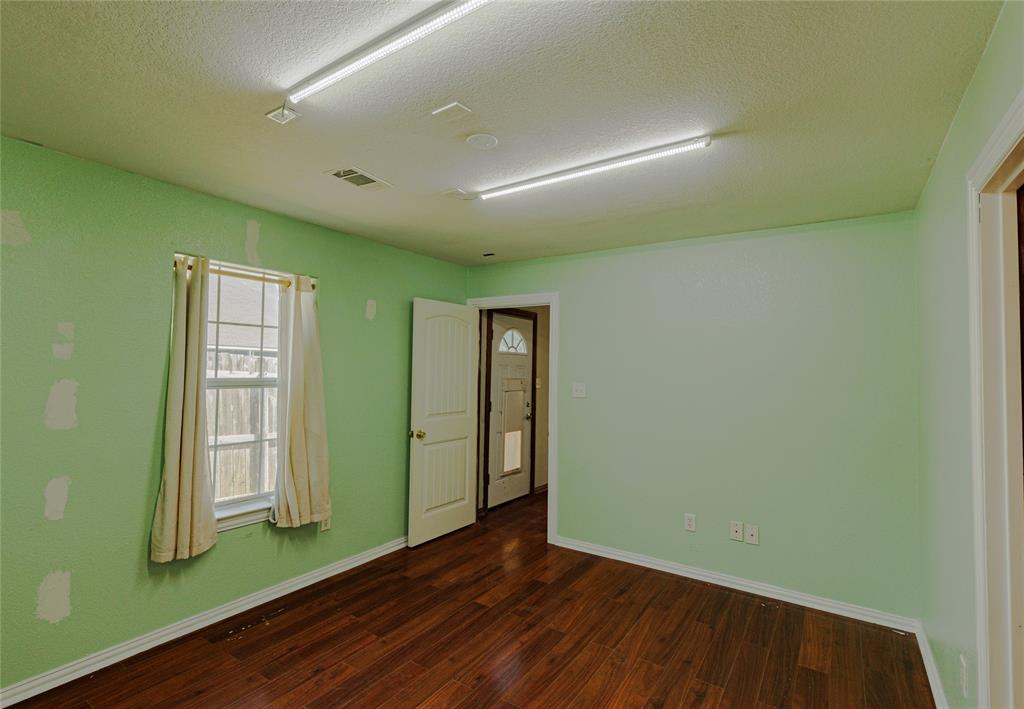 Runaway Bay Unit 7a - Residential