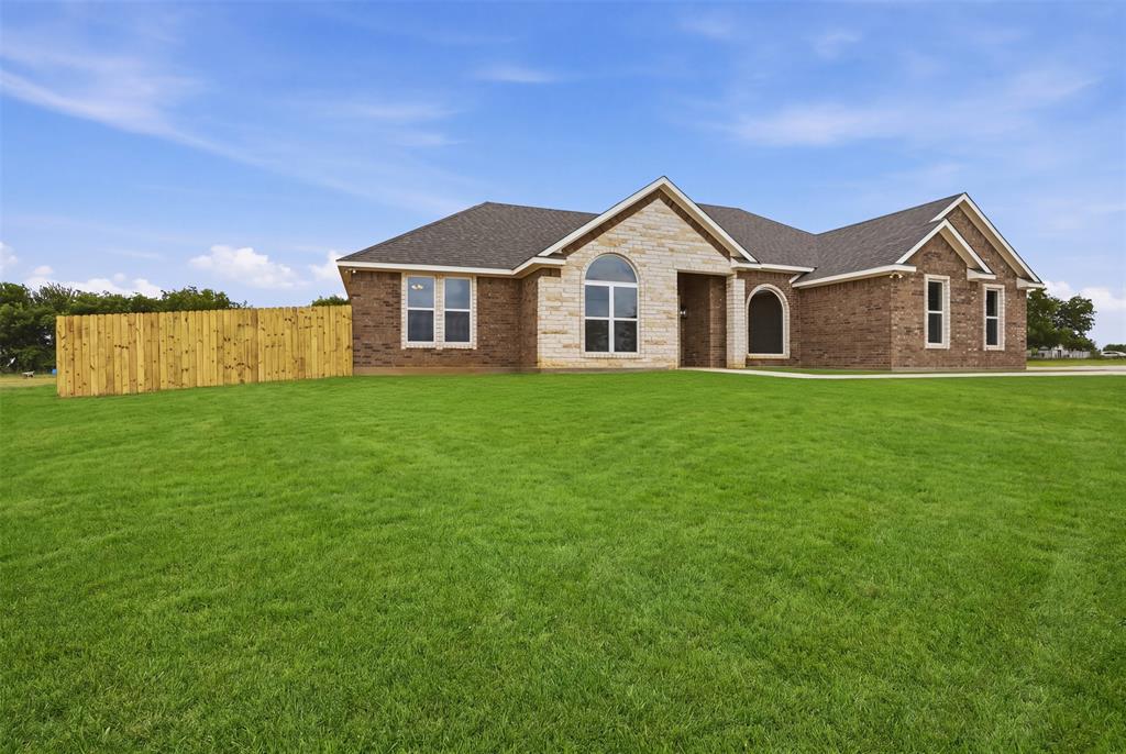 Abst 824 TR 116 - Residential