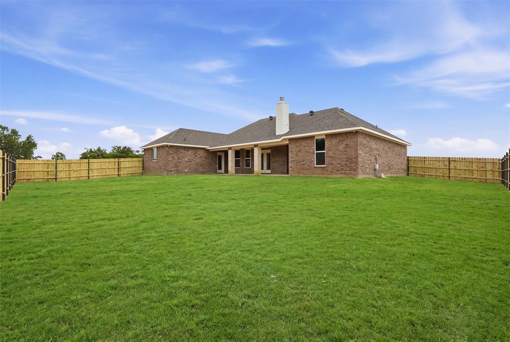 Abst 824 TR 116 - Residential