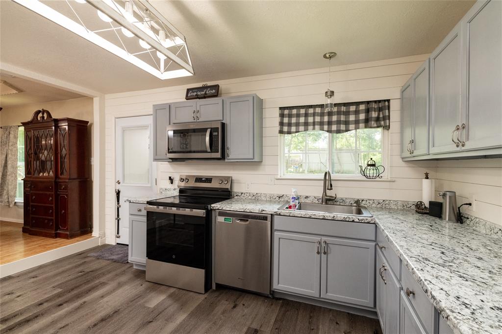 Midway Park Add - Residential
