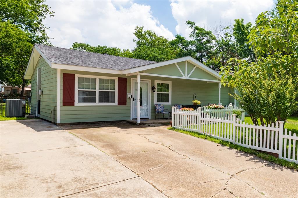 Completely updated and truly move-in ready, this charming Euless home offers the rare combination of modern upgrades and long-term peace of mind. Nearly every major component has been improved in recent years, making this a standout opportunity for buyers seeking a home with the costly renovations already completed.

The transformation began with a full exterior remodel in 2020, including new siding and a new roof, creating exceptional curb appeal and durability. Inside, the primary bathroom was completely remodeled in 2020, followed by a full kitchen renovation in 2021 featuring updated finishes and modern functionality. Additional major improvements include a new water heater in 2024 and a complete HVAC replacement in 2025, including the condenser, air handler, and all-new ductwork throughout the home.

Natural light fills the inviting interior, while the covered front porch and spacious driveway add to the home's charm and practicality. Conveniently located in the heart of Euless, you'll enjoy quick access to DFW Airport, major highways, shopping, dining, and entertainment.

Major Updates Include:

Complete HVAC system replacement (2025)
All new ductwork (2025)
New water heater (2024)
Full kitchen remodel (2021)
Fully remodeled primary bathroom (2020)
New roof (2020)
New exterior siding (2020)

With nearly every major expense already addressed, 812 Denton Dr offers a level of value and confidence that's hard to find. Whether you're a first-time buyer, downsizing, or looking for a turnkey investment, this home is ready for its next owner to move in and enjoy from day one.